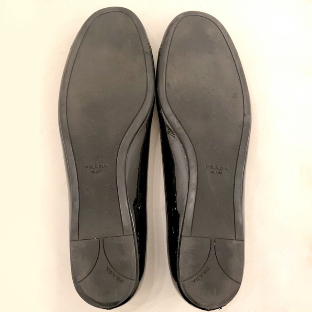 TRD Prada Black Patent Leather Bow Ballet Flats - Picture 2 of 8